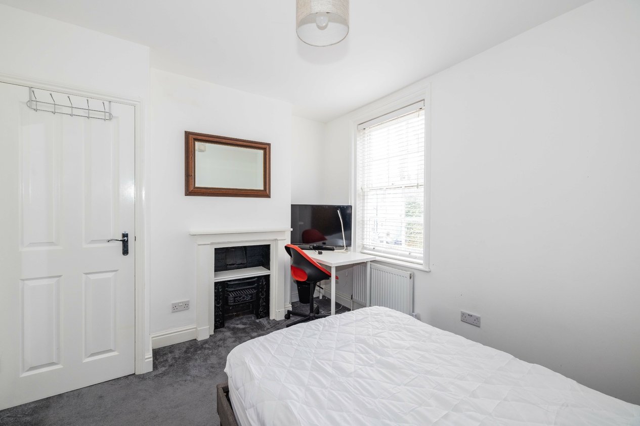 Properties For Sale in Dover Street Canterbury