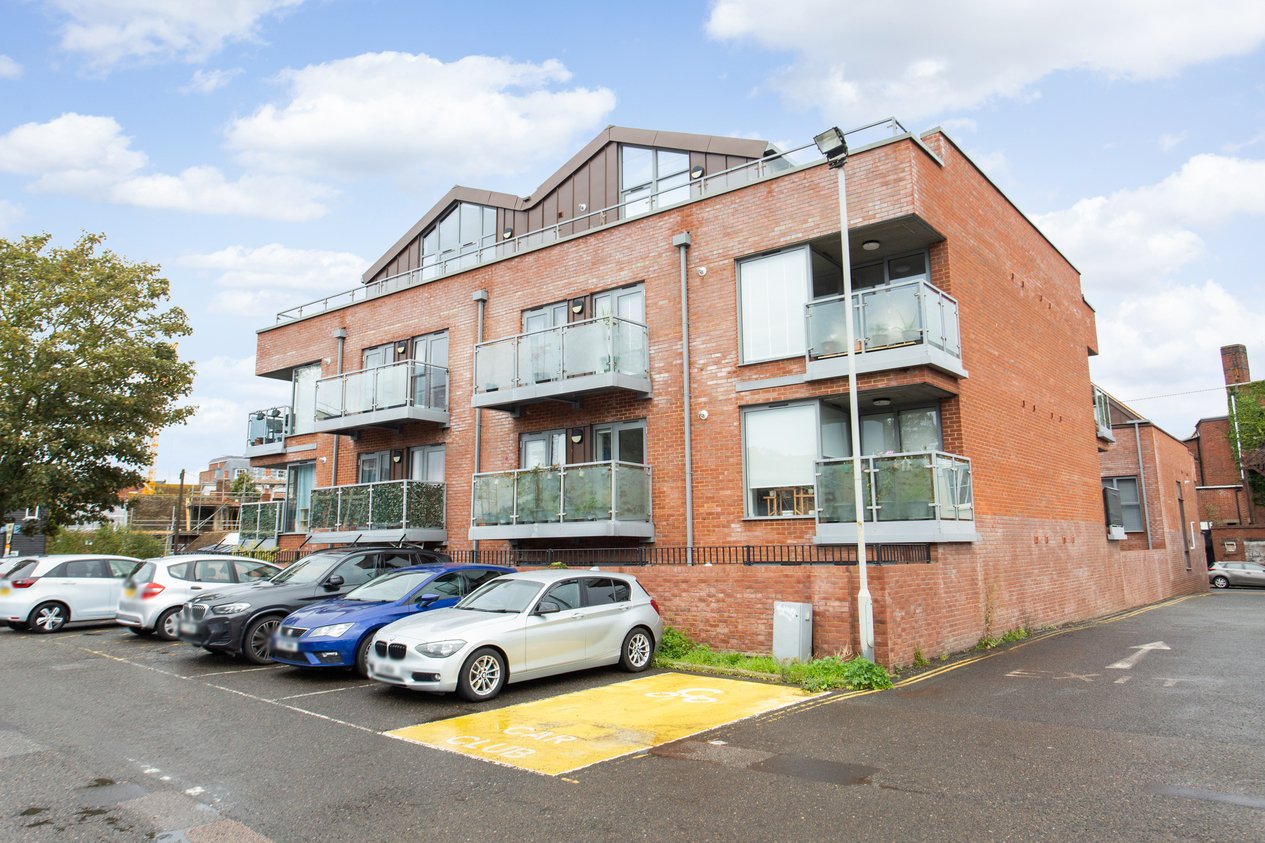 Properties For Sale in Dover Street Canterbury