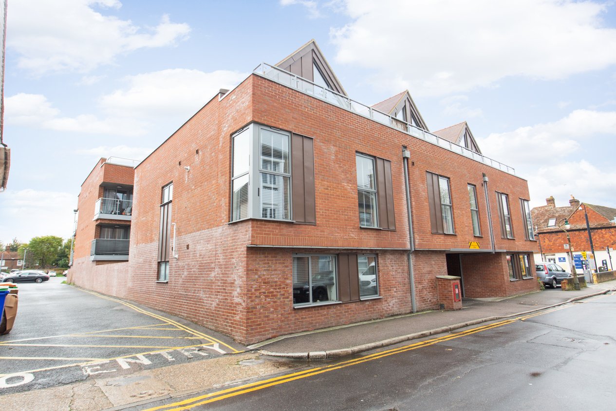 Properties For Sale in Dover Street Canterbury