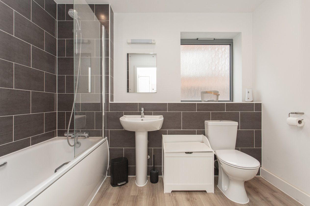 Properties For Sale in Dover Street Canterbury