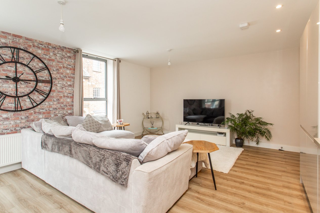 Properties For Sale in Dover Street Canterbury