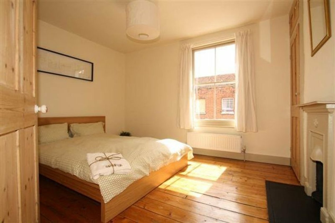 Properties Under Offer in Dover Street Canterbury