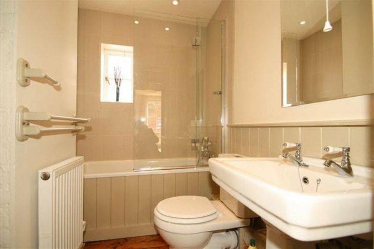 Properties Under Offer in Dover Street Canterbury