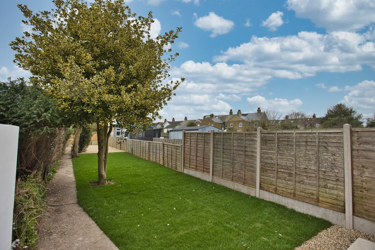 Properties Sold Subject To Contract in Downs Road  Walmer