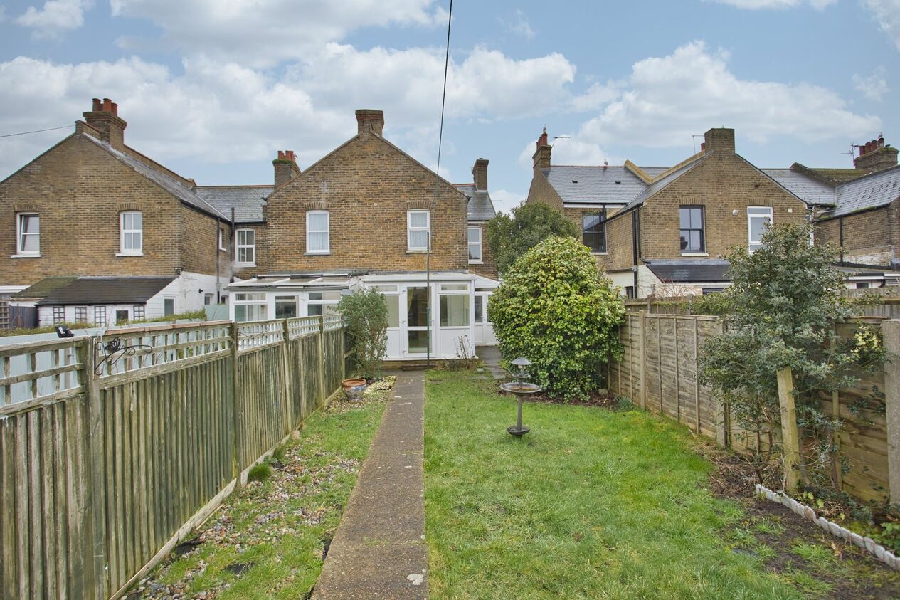 Properties Sold Subject To Contract in Downs Road  Walmer
