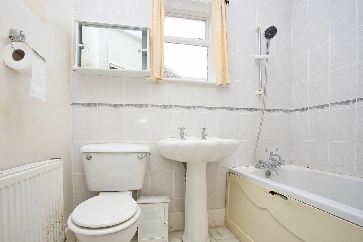 Properties Sold Subject To Contract in Downs Road  Walmer