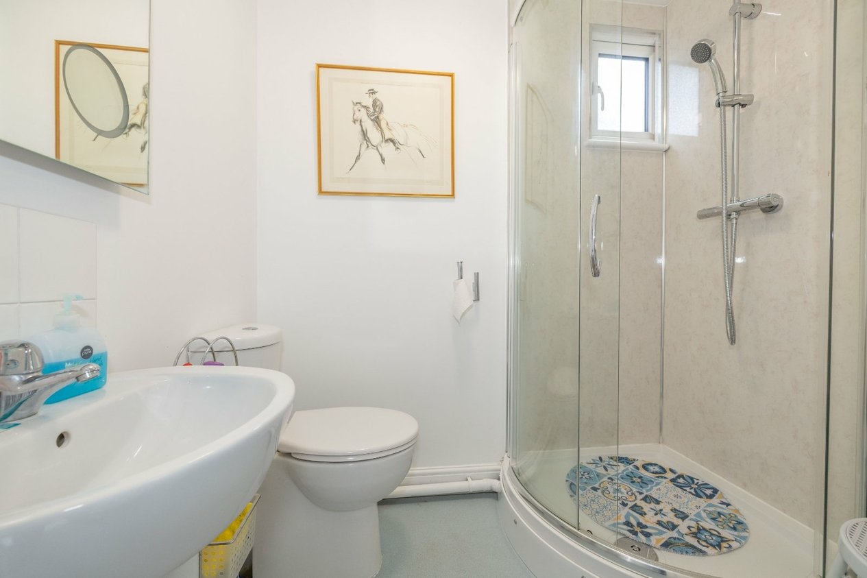 Properties For Sale in Downs Way Charing
