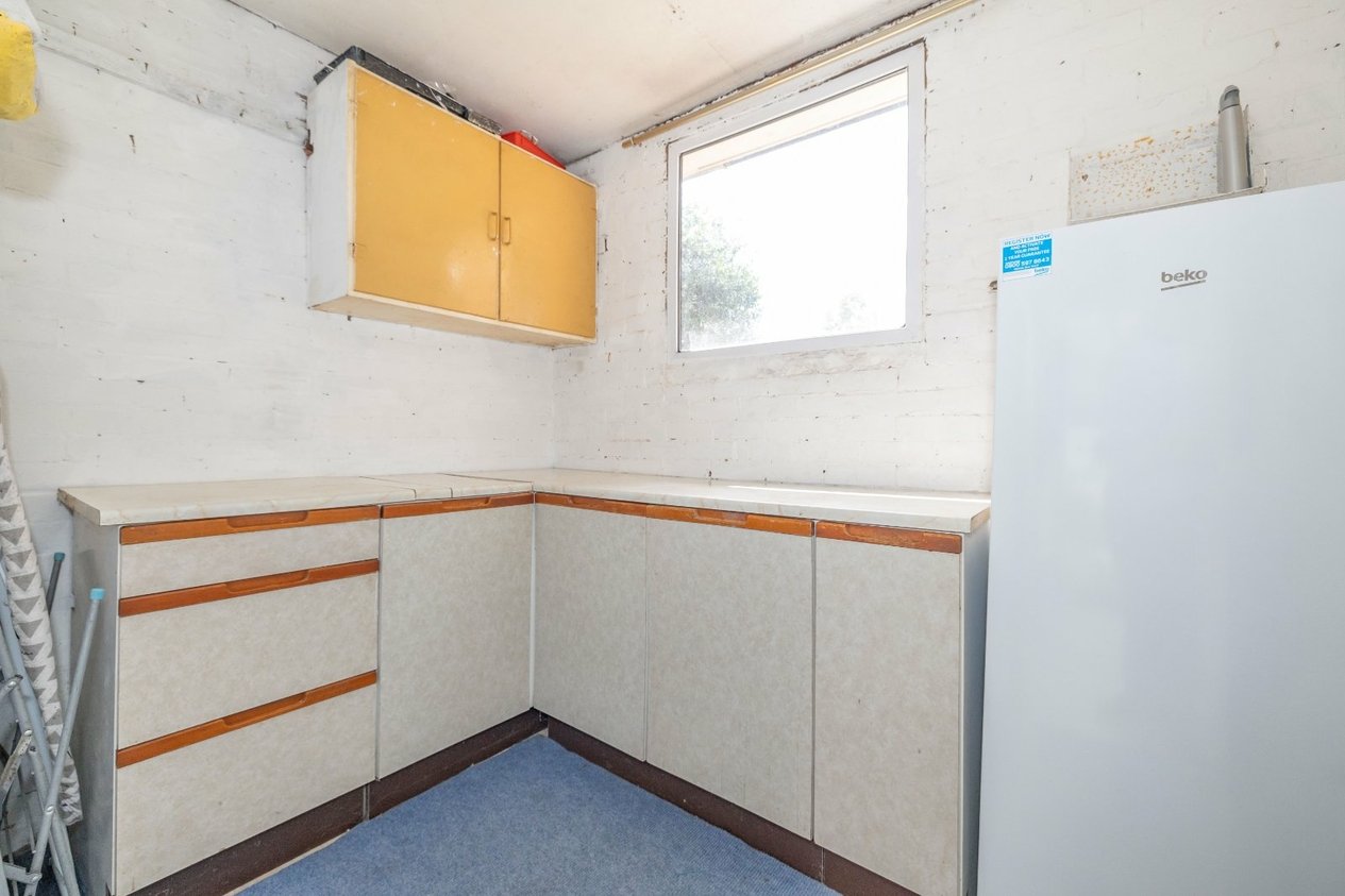 Properties For Sale in Downs Way Charing