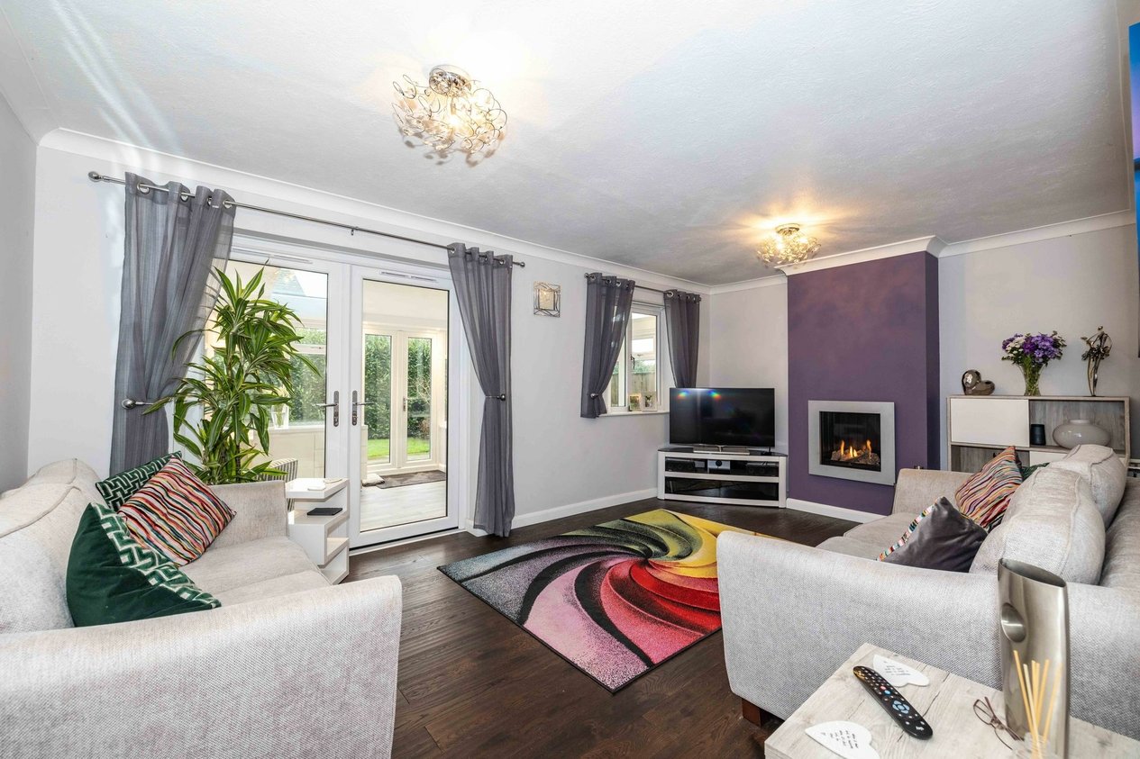 Properties Sold Subject To Contract in Drake Road  Willesborough