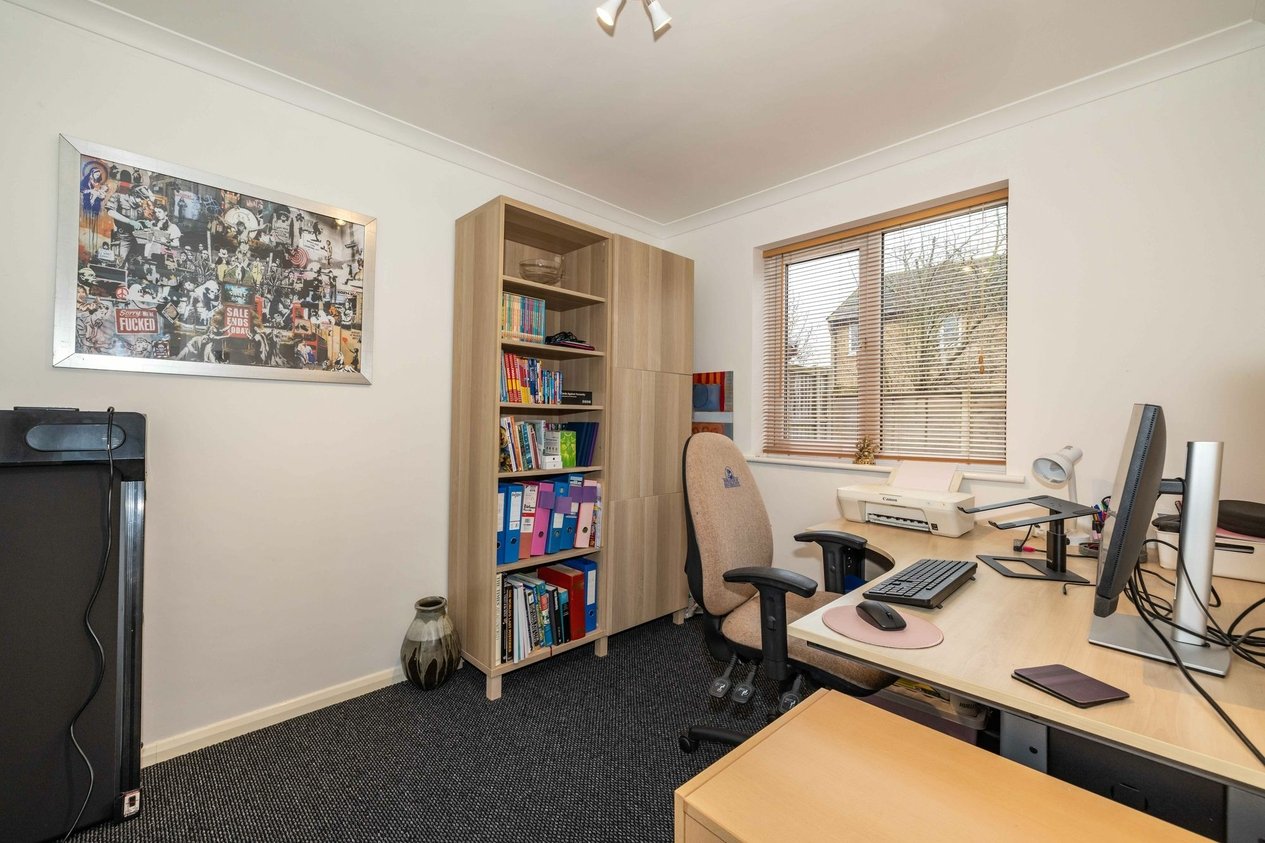 Properties Sold Subject To Contract in Drake Road  Willesborough