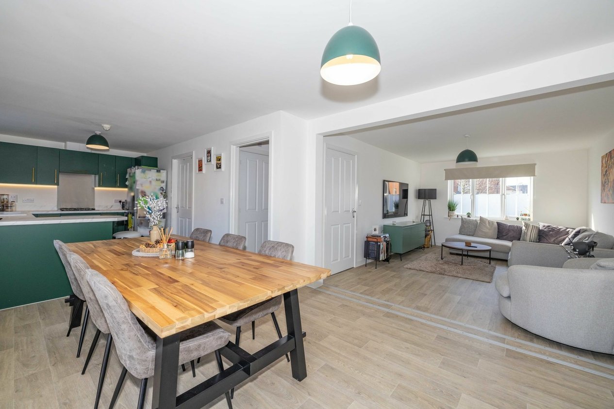 Properties Sold Subject To Contract in Drift Road  Aylesham
