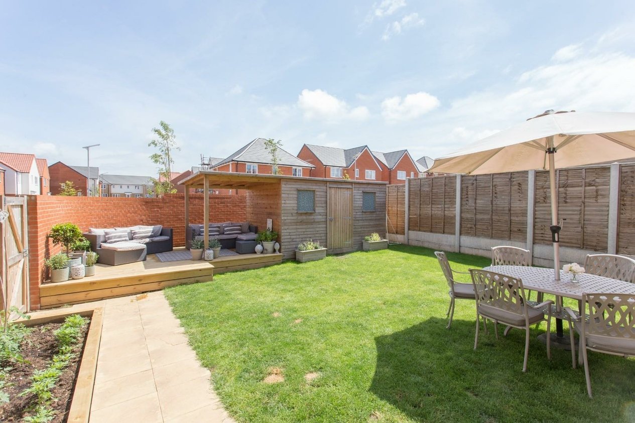 Properties Under Offer in Drift Road Aylesham