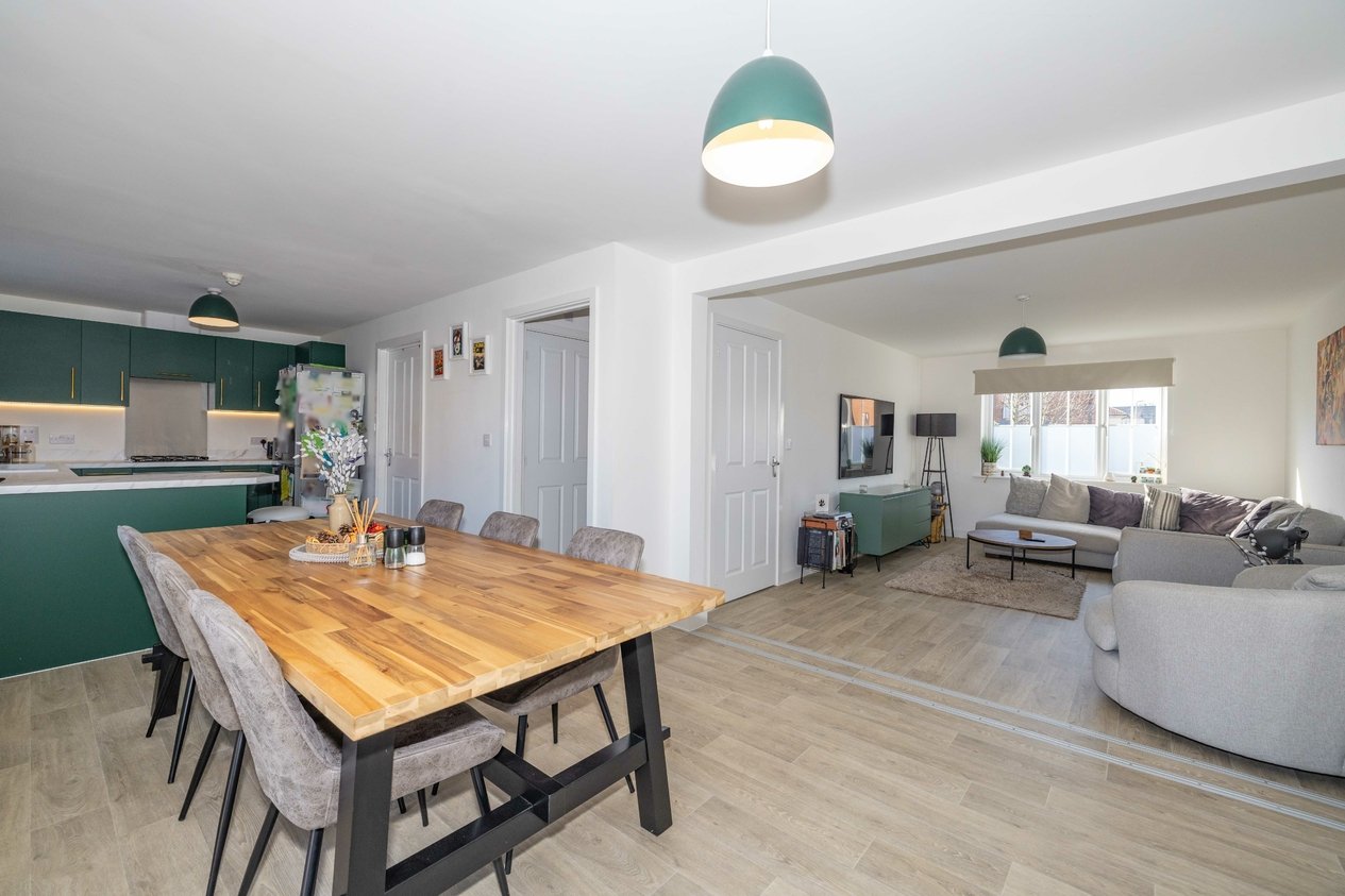Properties Under Offer in Drift Road Aylesham