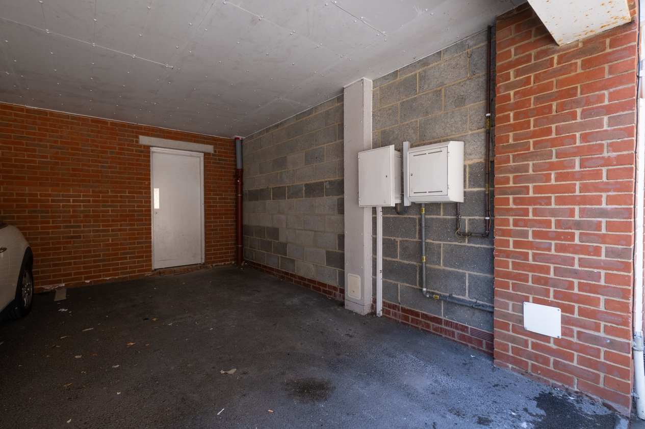 Properties Under Offer in Drying Shed Lane Canterbury