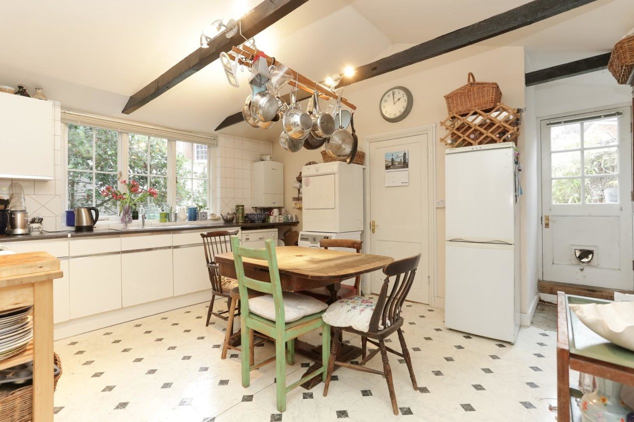 House End Terrace For Sale In Duck Lane Canterbury Miles Barr