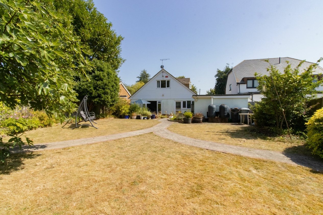 Properties For Sale in Dumpton Park Drive  Broadstairs