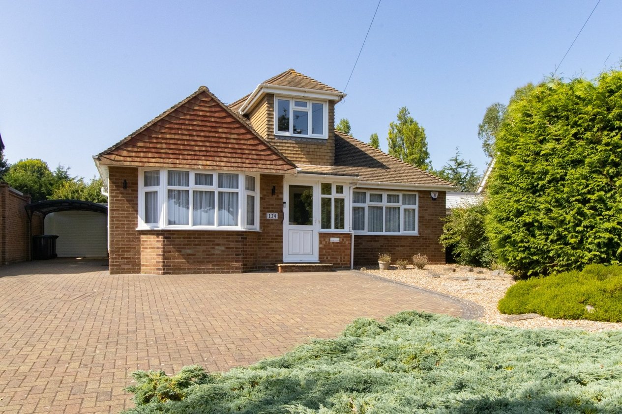 Properties For Sale in Dumpton Park Drive  Broadstairs