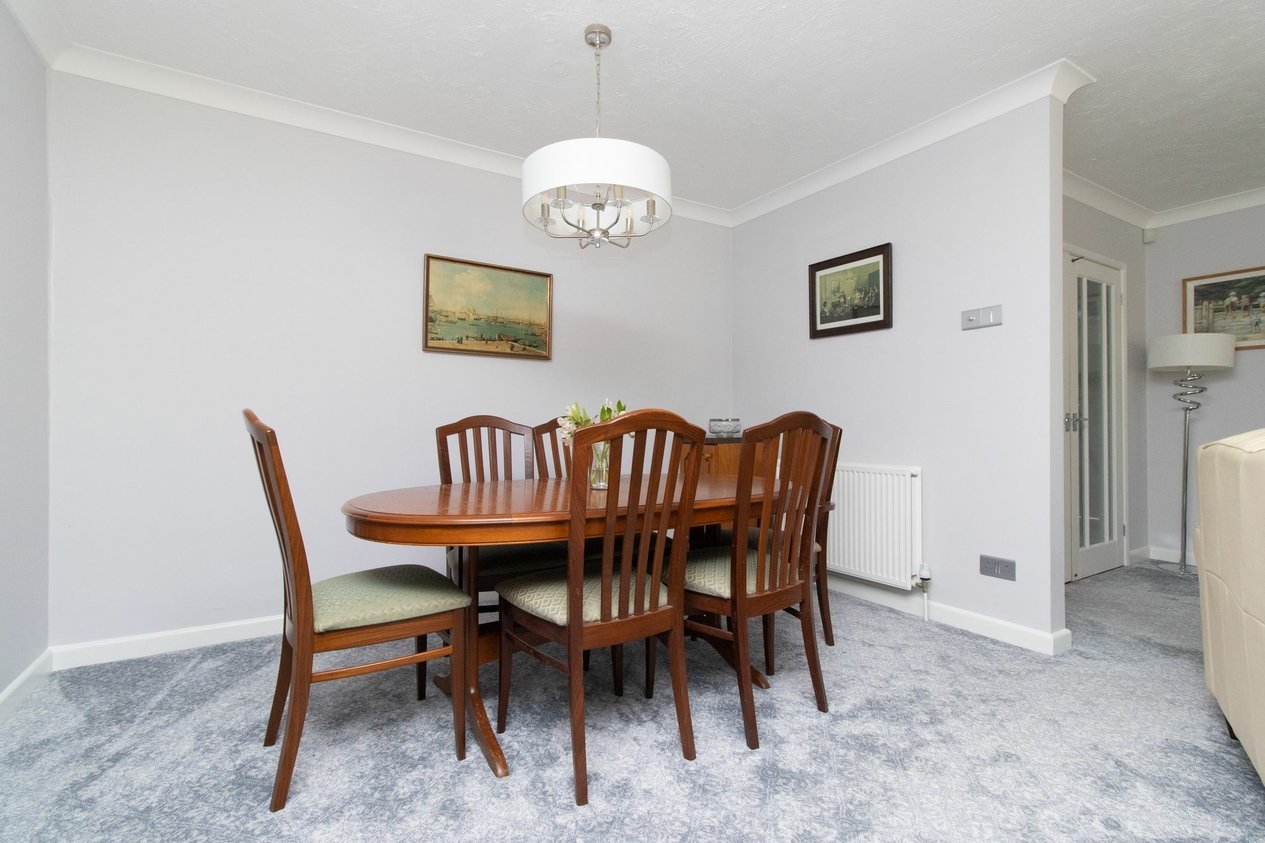 Properties For Sale in Dumpton Park Drive  Broadstairs