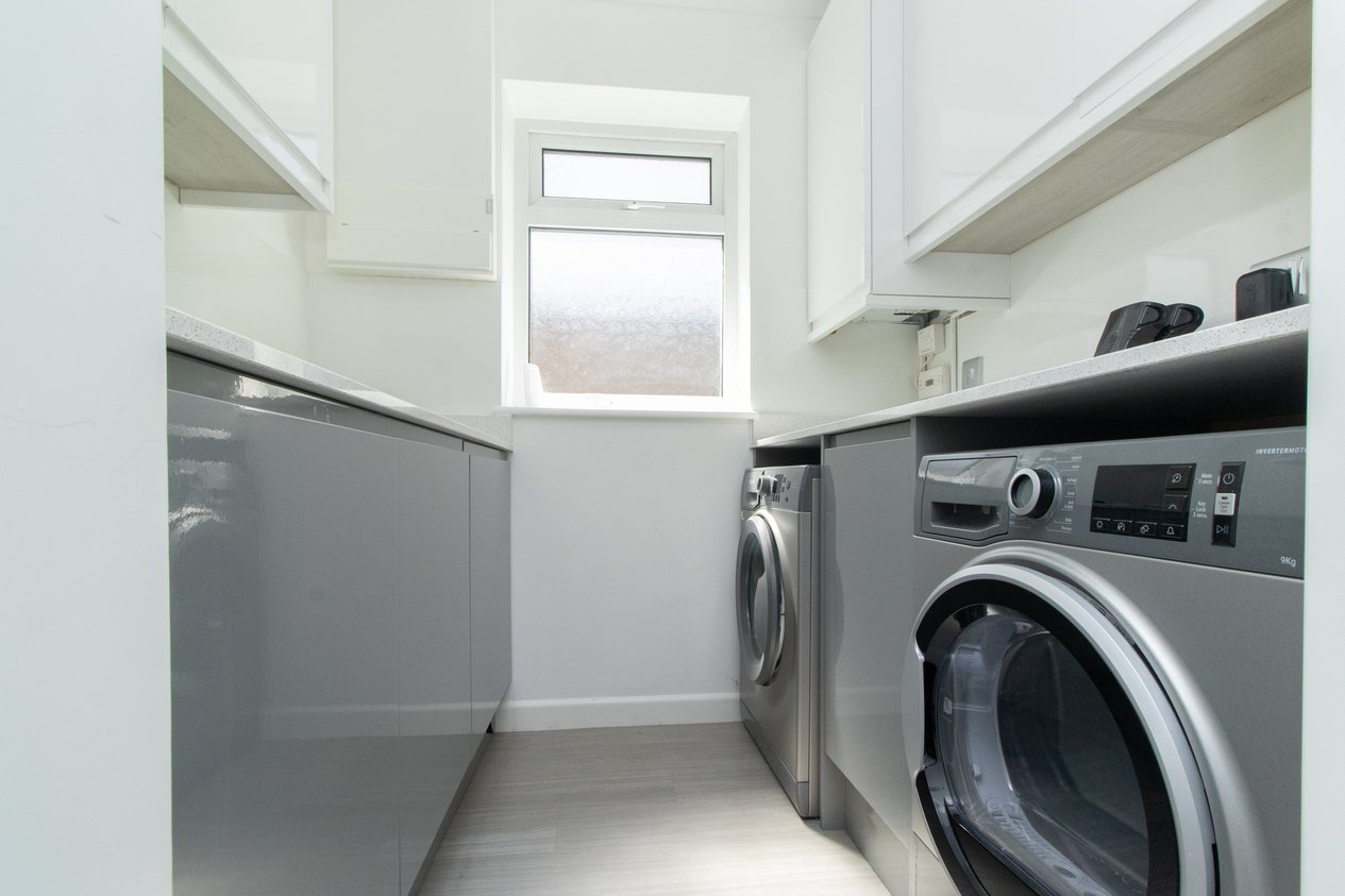 Properties Under Offer in Dumpton Park Drive Broadstairs