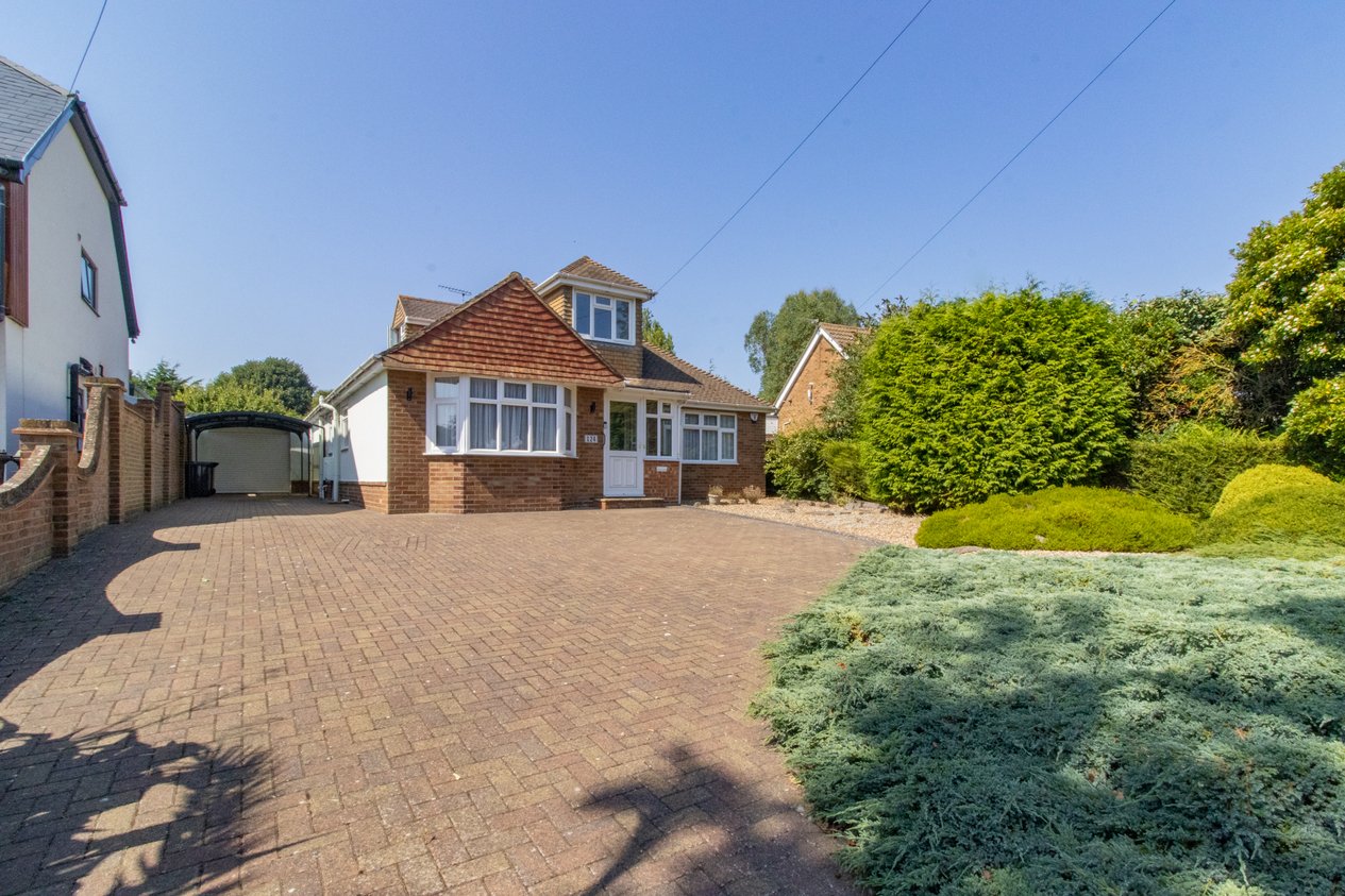 Properties Under Offer in Dumpton Park Drive Broadstairs
