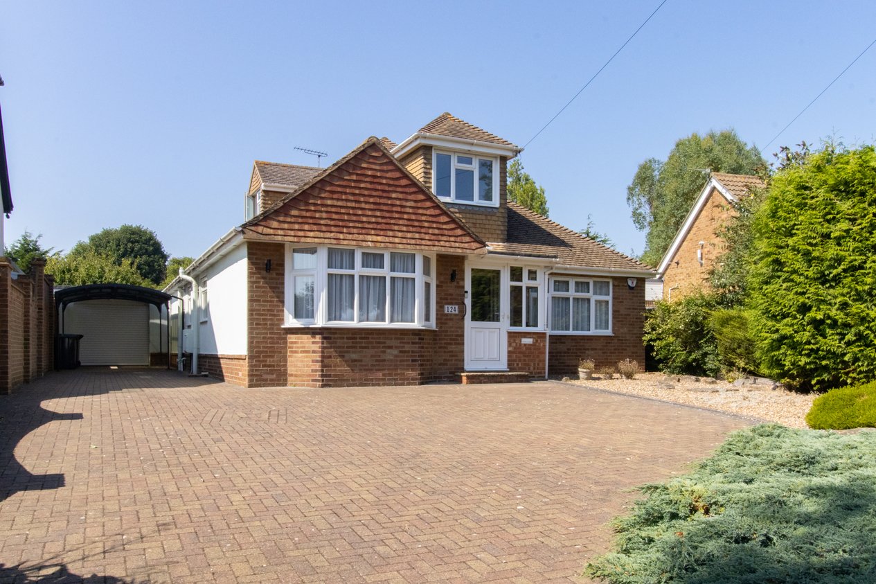 Properties Under Offer in Dumpton Park Drive Broadstairs