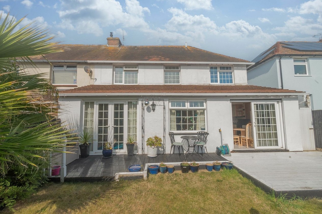 Properties For Sale in Dumpton Park Drive  Ramsgate