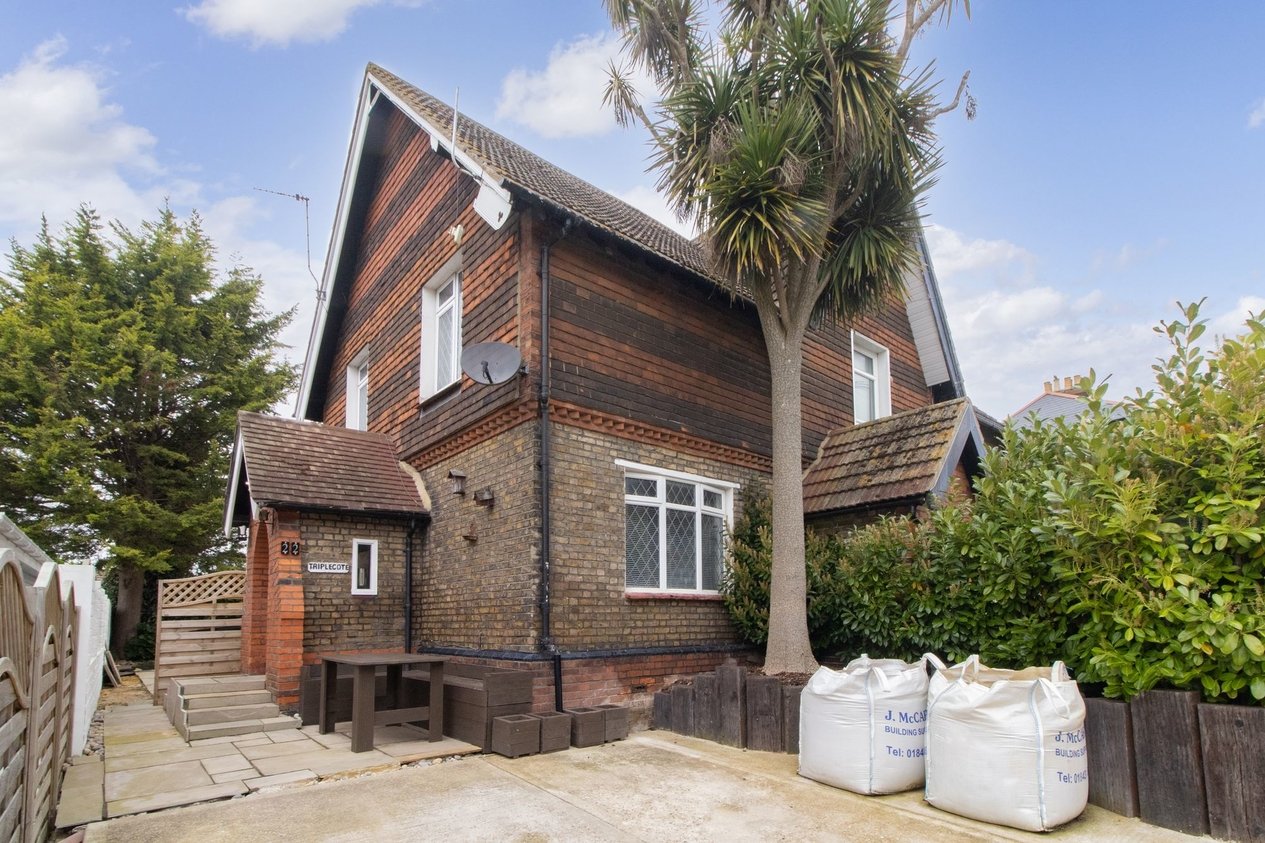 Properties For Sale in Dumpton Park Road  Ramsgate