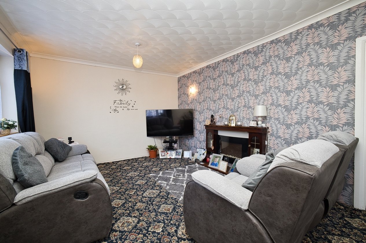 Properties Under Offer in Dunedin Road Ramsgate