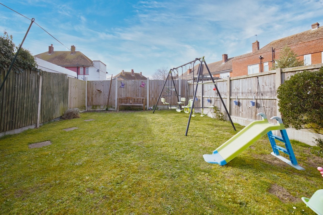 Properties Under Offer in Dunedin Road Ramsgate