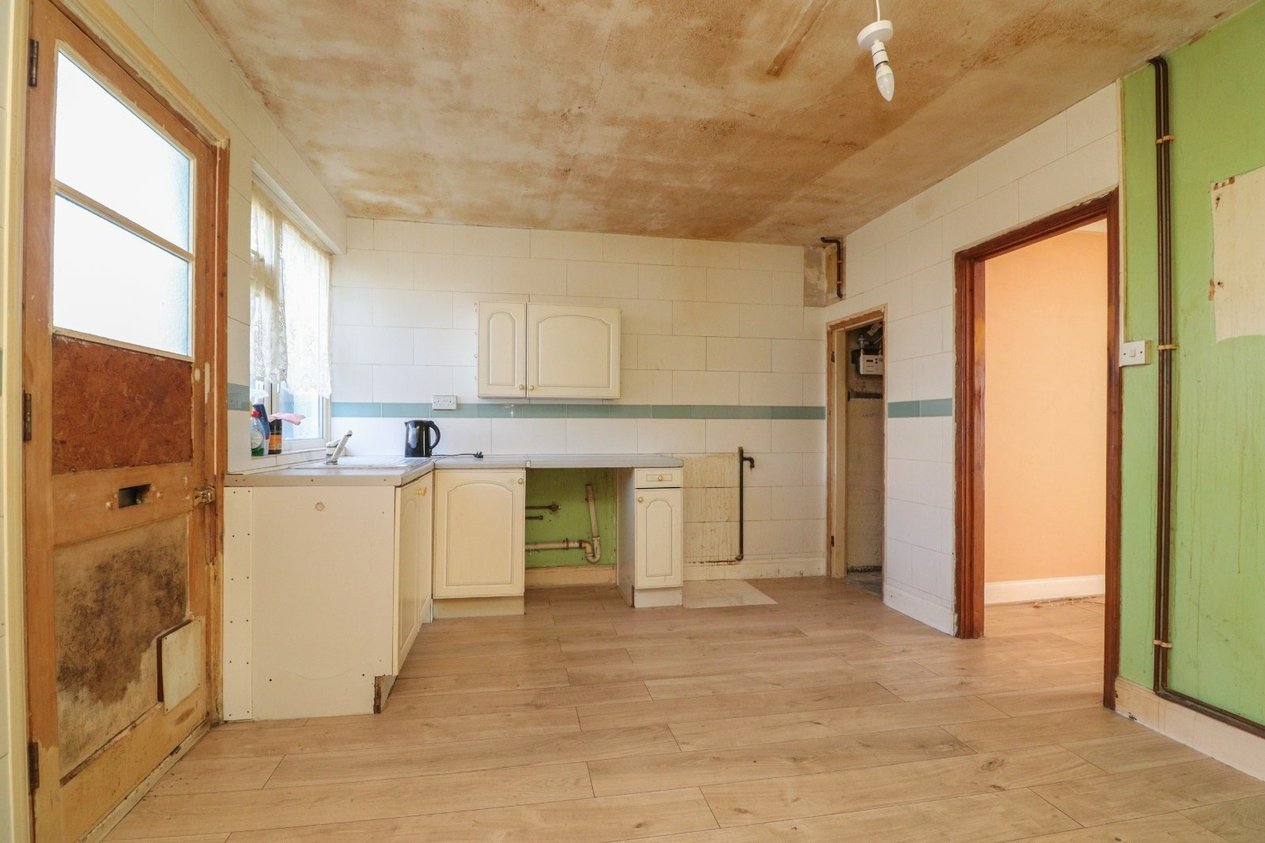 Properties Under Offer in Dunstan Avenue Westgate-On-Sea