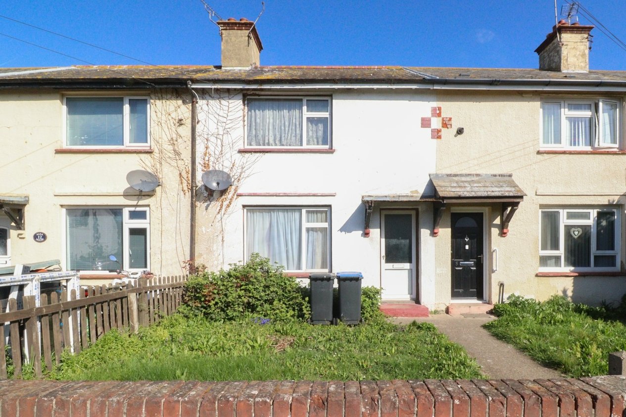 Properties Under Offer in Dunstan Avenue Westgate-On-Sea