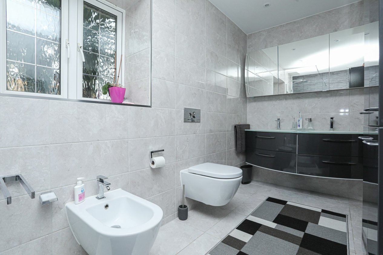 Properties For Sale in Durlock Avenue  Ramsgate