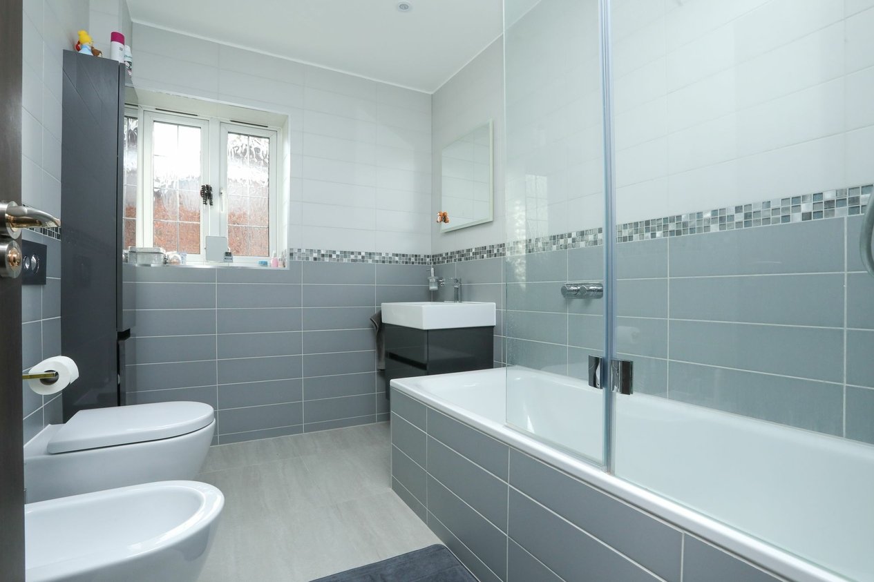 Properties For Sale in Durlock Avenue  Ramsgate