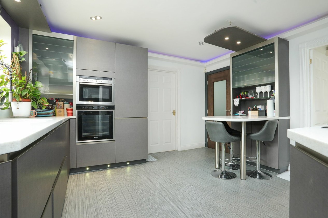 Properties For Sale in Durlock Avenue  Ramsgate