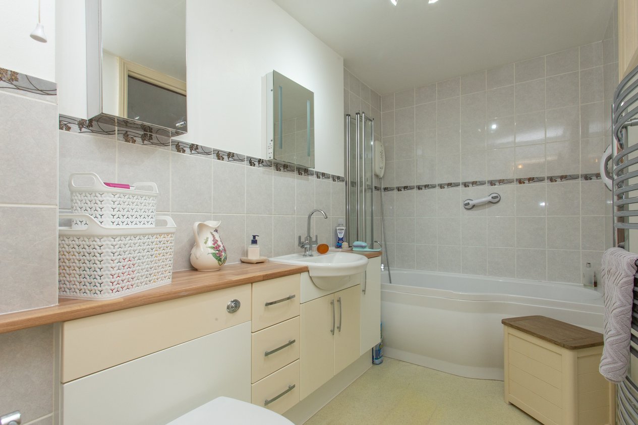 Properties For Sale in Durlock Road Staple