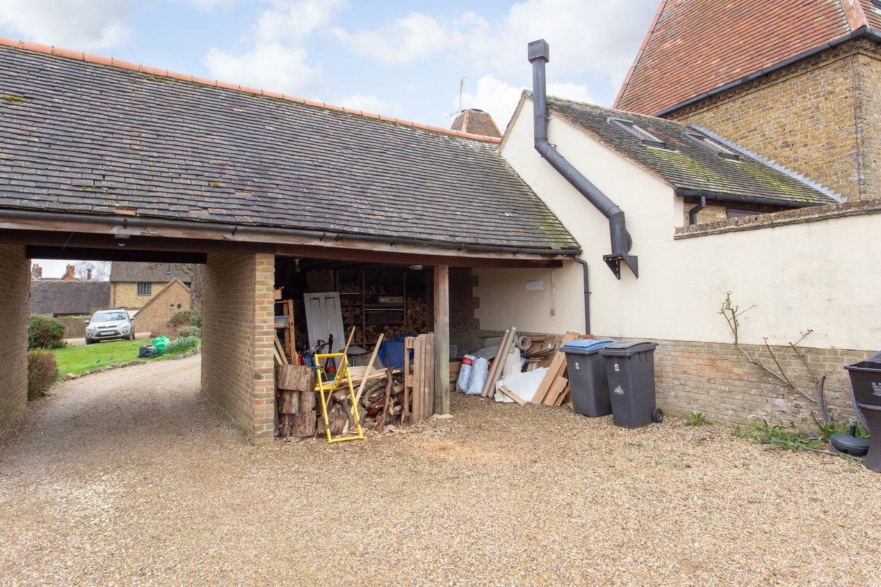Properties For Sale in Durlock Road Staple