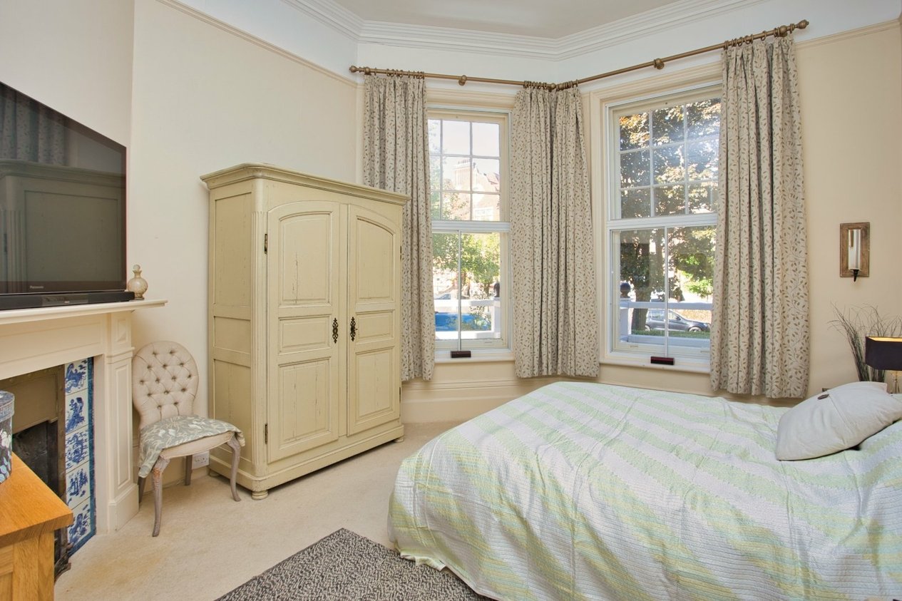 Properties Under Offer in Earls Avenue Folkestone