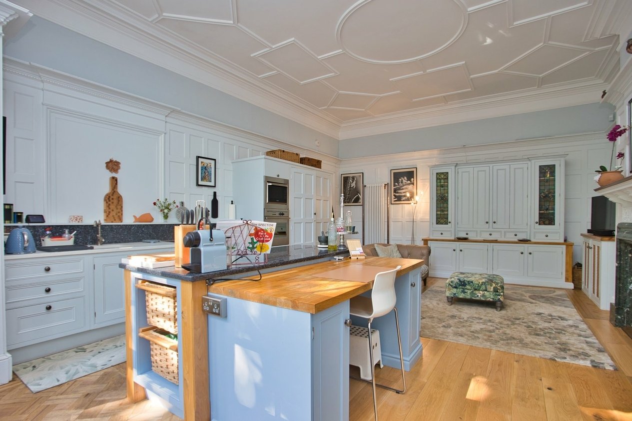 Properties Under Offer in Earls Avenue Folkestone