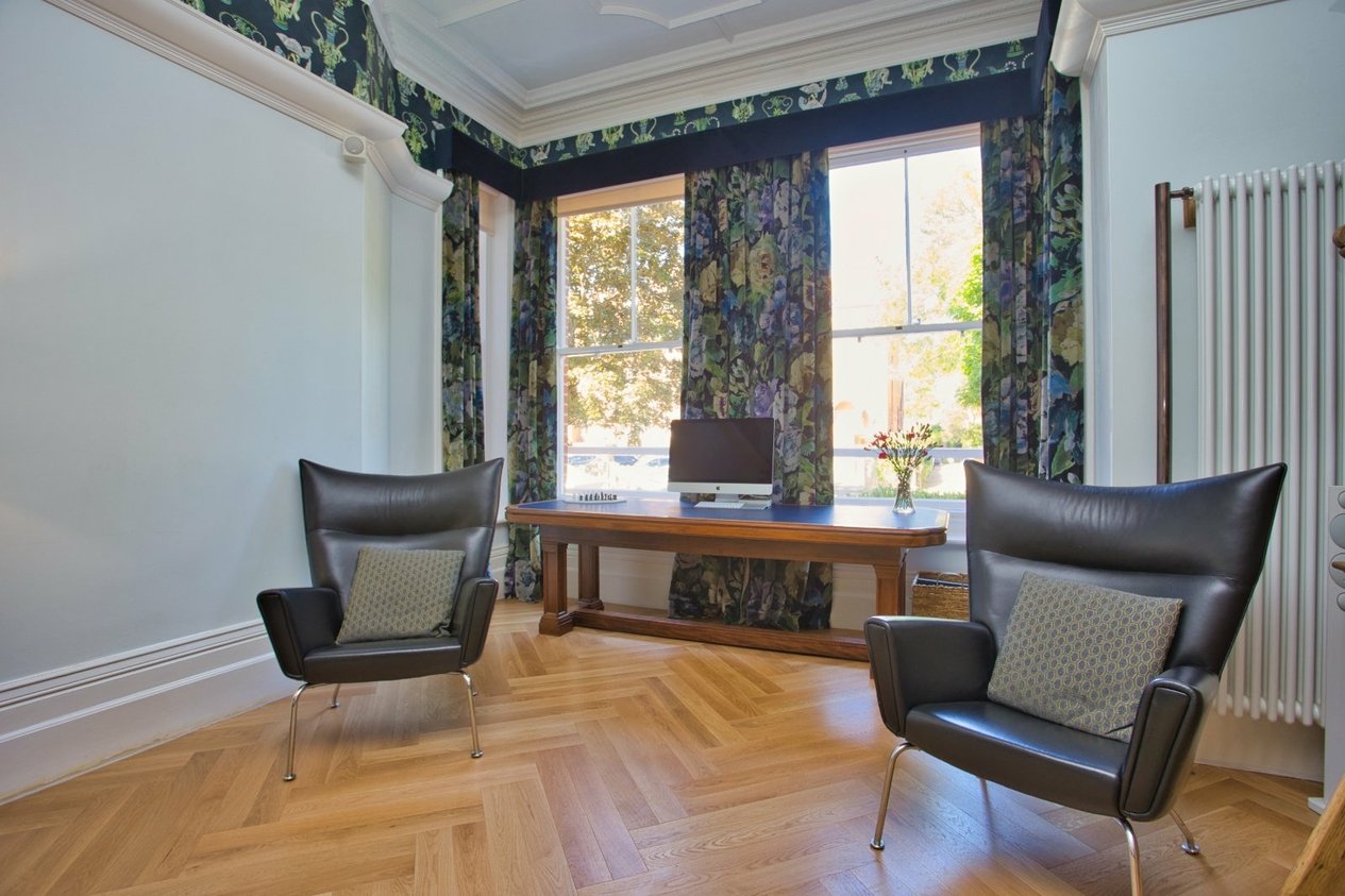 Properties Under Offer in Earls Avenue Folkestone