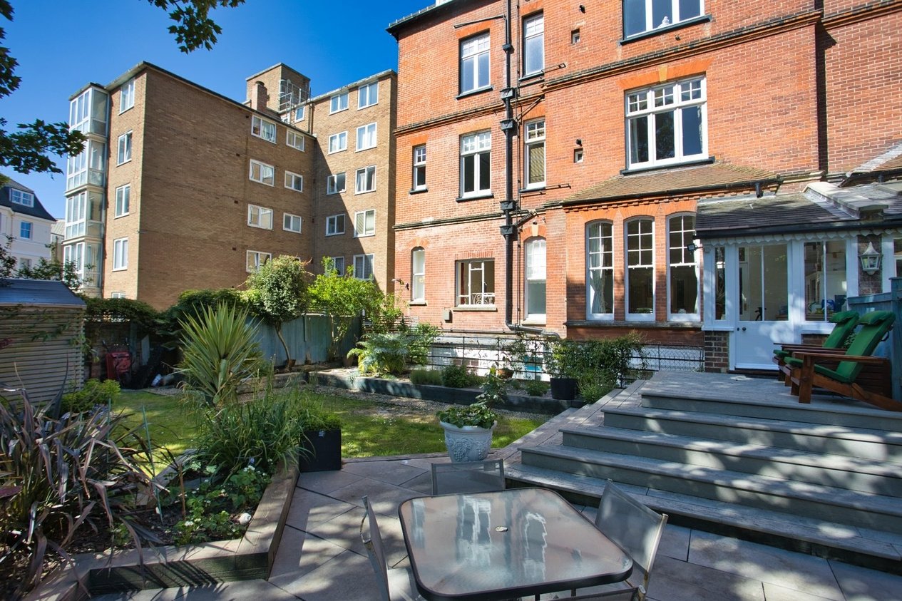 Properties Under Offer in Earls Avenue Folkestone