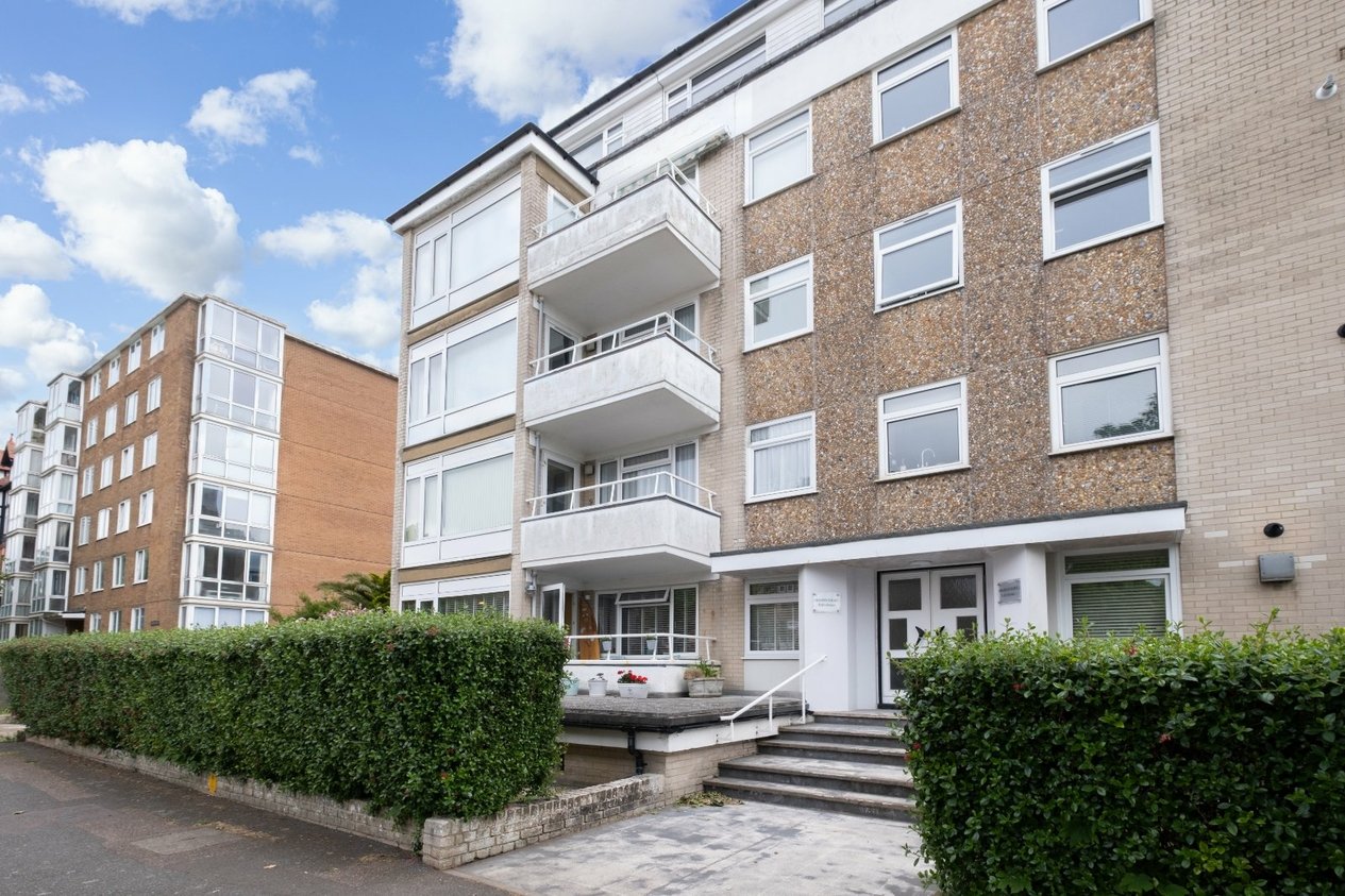 Properties For Sale in Earls Avenue Folkestone