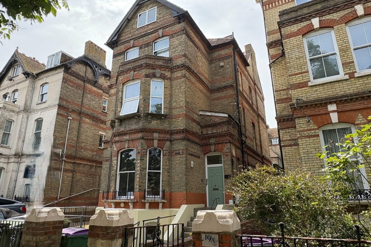 Properties For Sale in Earls Avenue Folkestone
