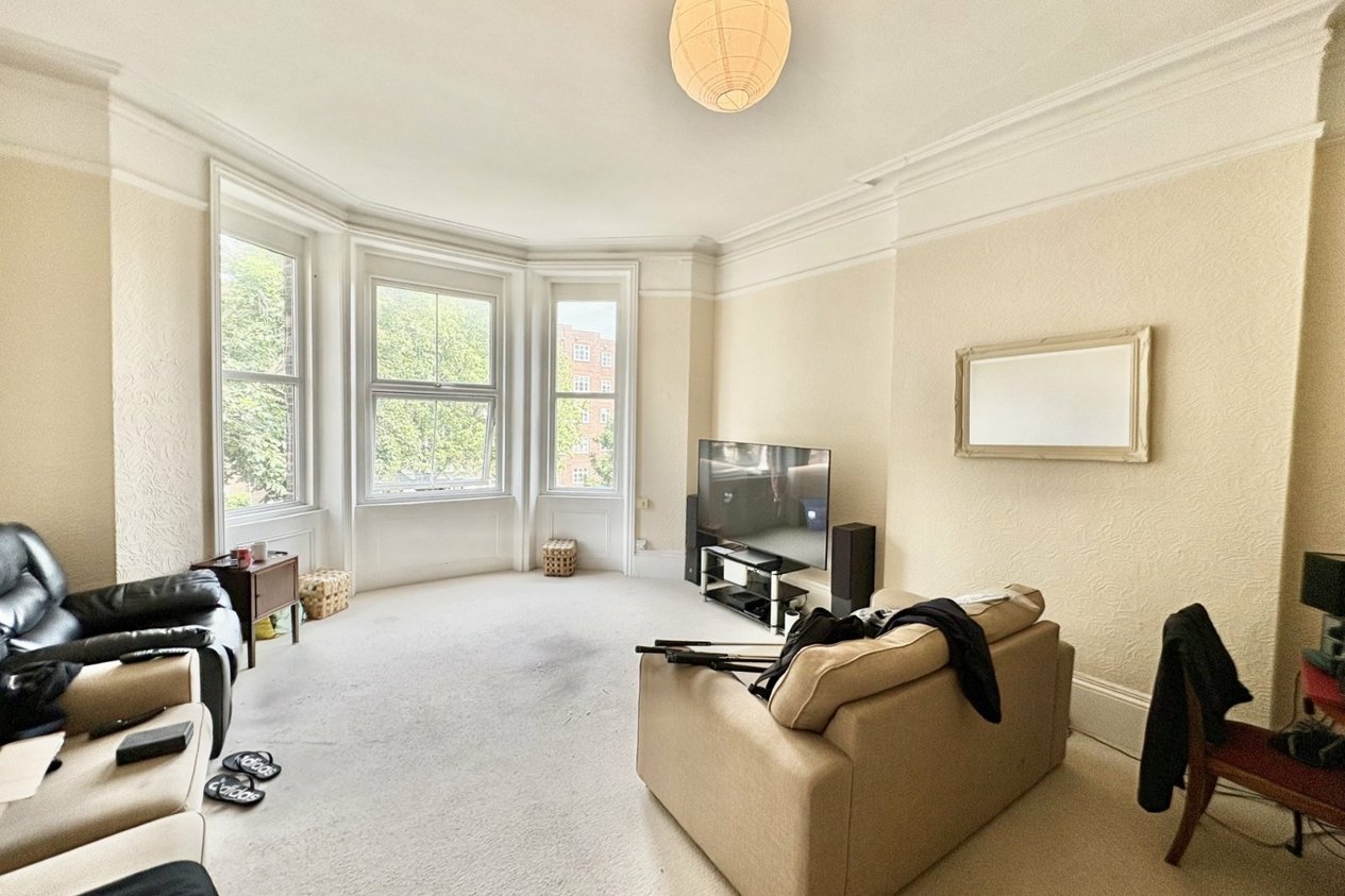 Properties For Sale in Earls Avenue Folkestone