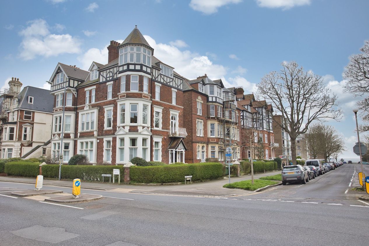Properties For Sale in Earls Avenue  Folkestone