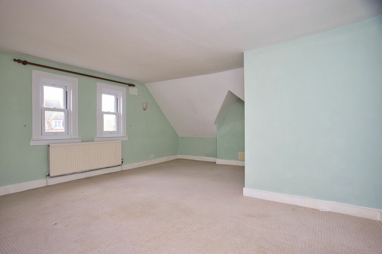 Properties For Sale in Earls Avenue  Folkestone