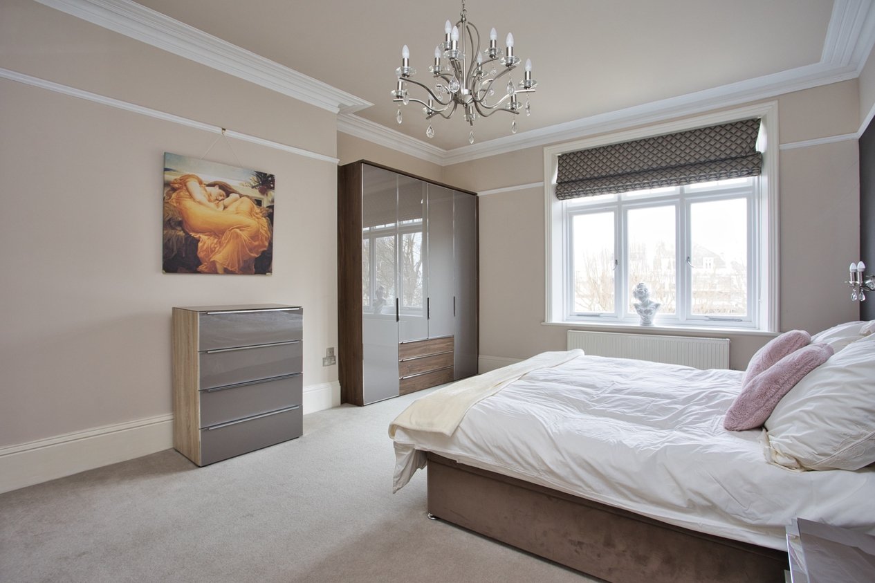 Properties For Sale in Earls Avenue Folkestone
