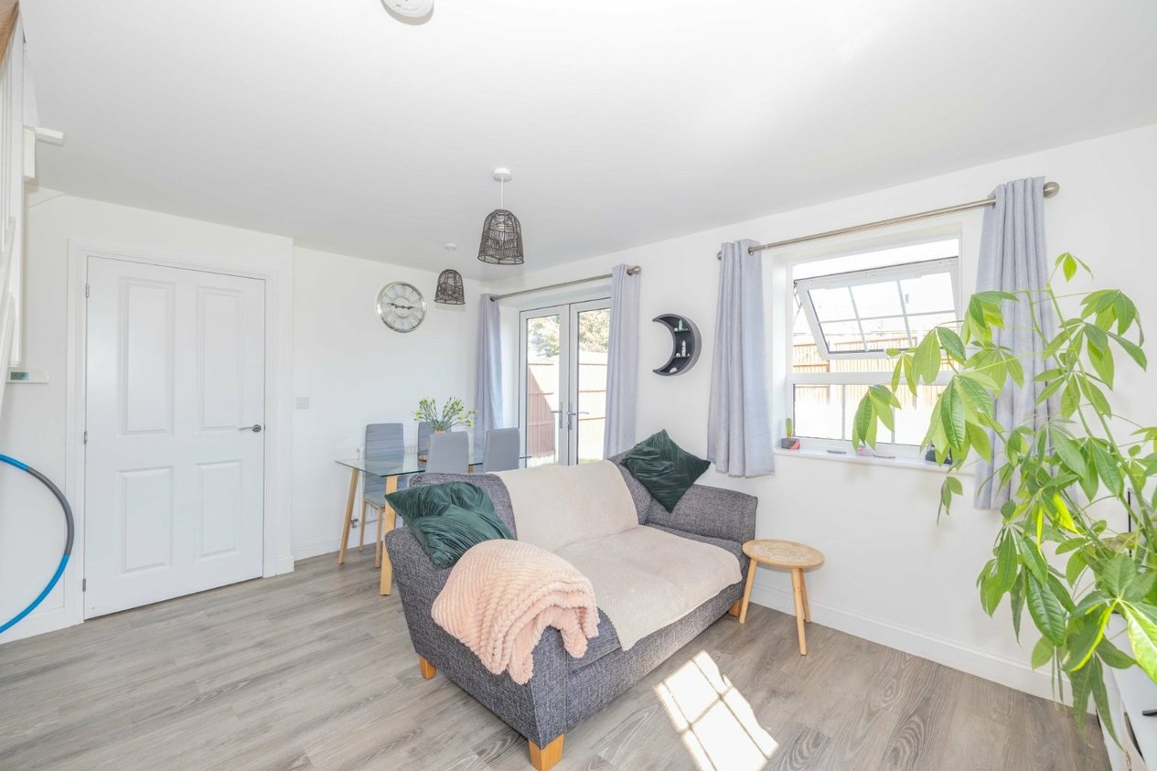 Properties For Sale in Easington Place Aylesham