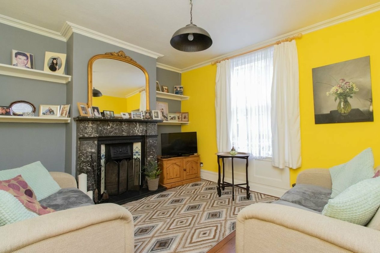 Properties For Sale in East Street Herne Bay