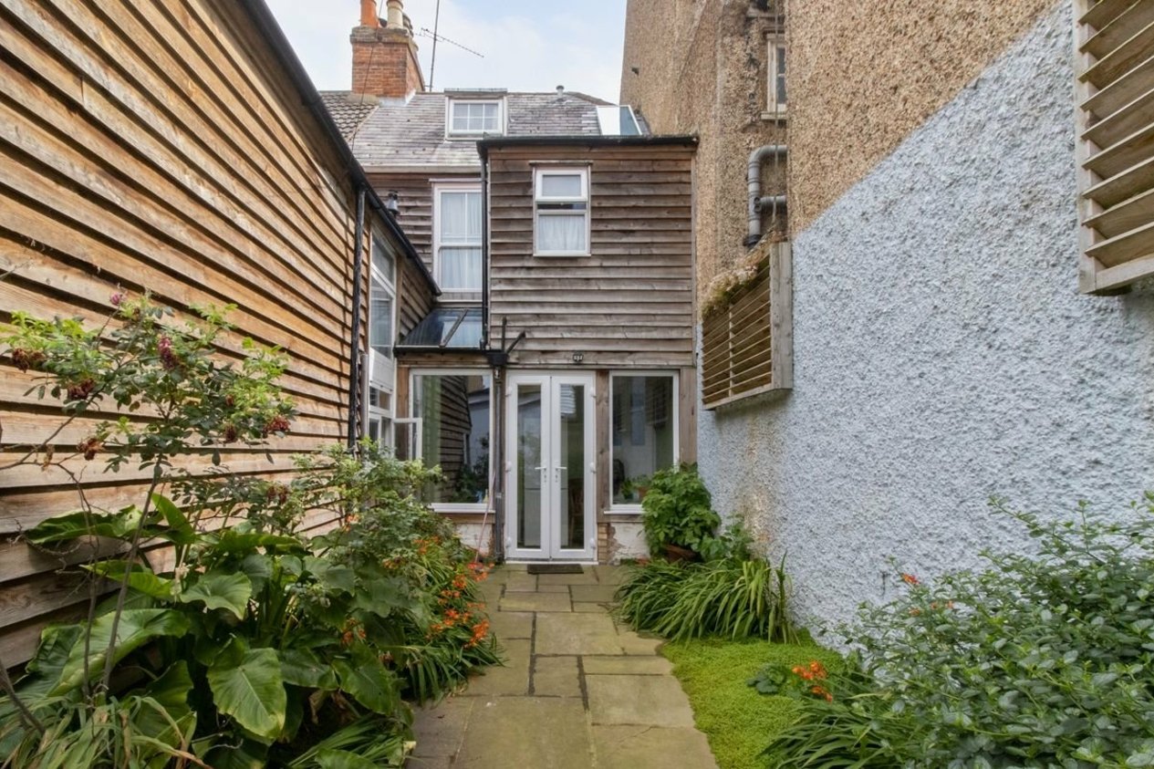 Properties For Sale in East Street Herne Bay