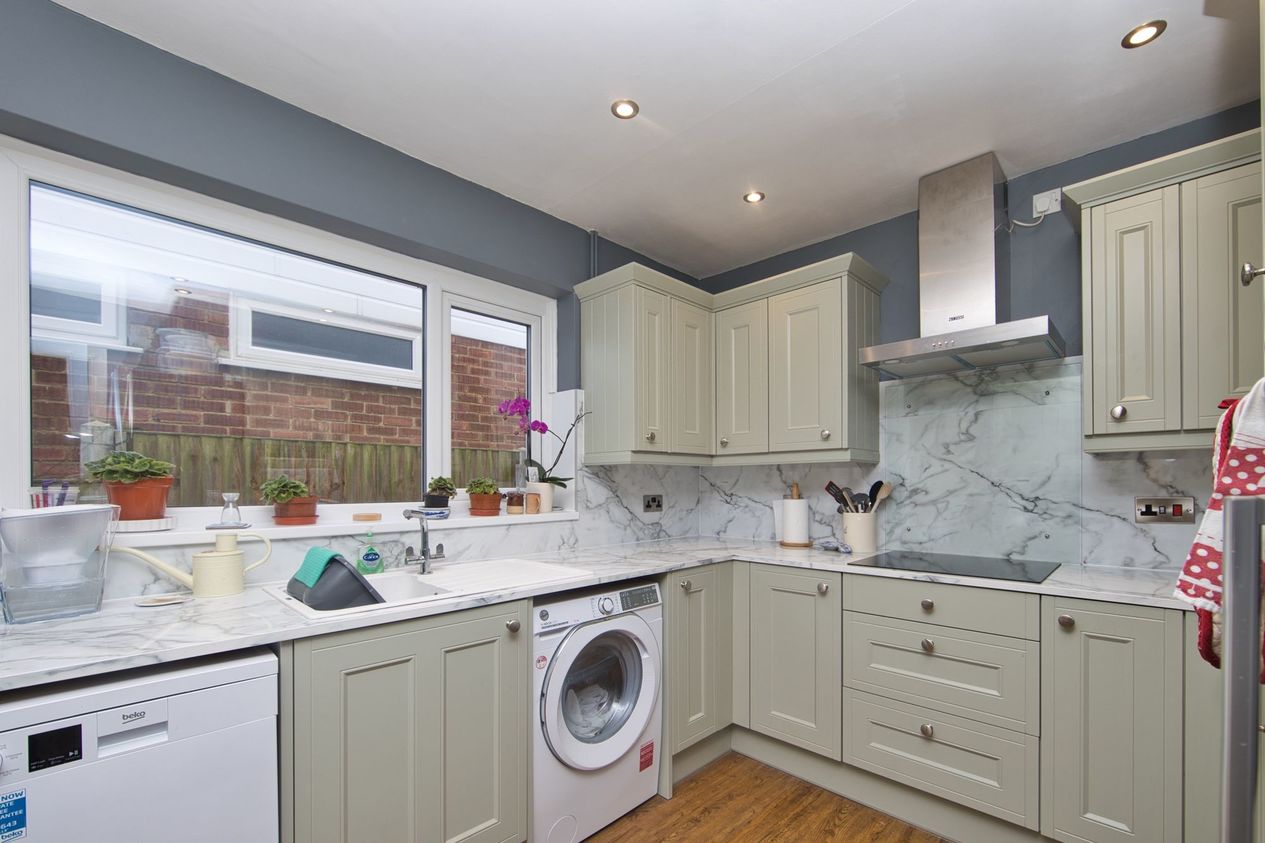 Properties For Sale in Eastchurch Road  Cliftonville